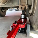 Katool KT-J80T 80 Ton Air/Hydraulic Truck Jack - Image 7